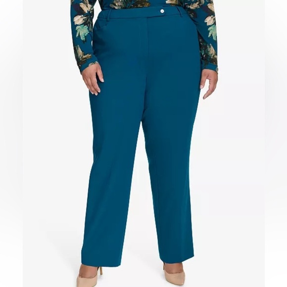 Calvin Klein
Plus Size High Rise Straight Leg Pants modern fit - Picture 1 of 6